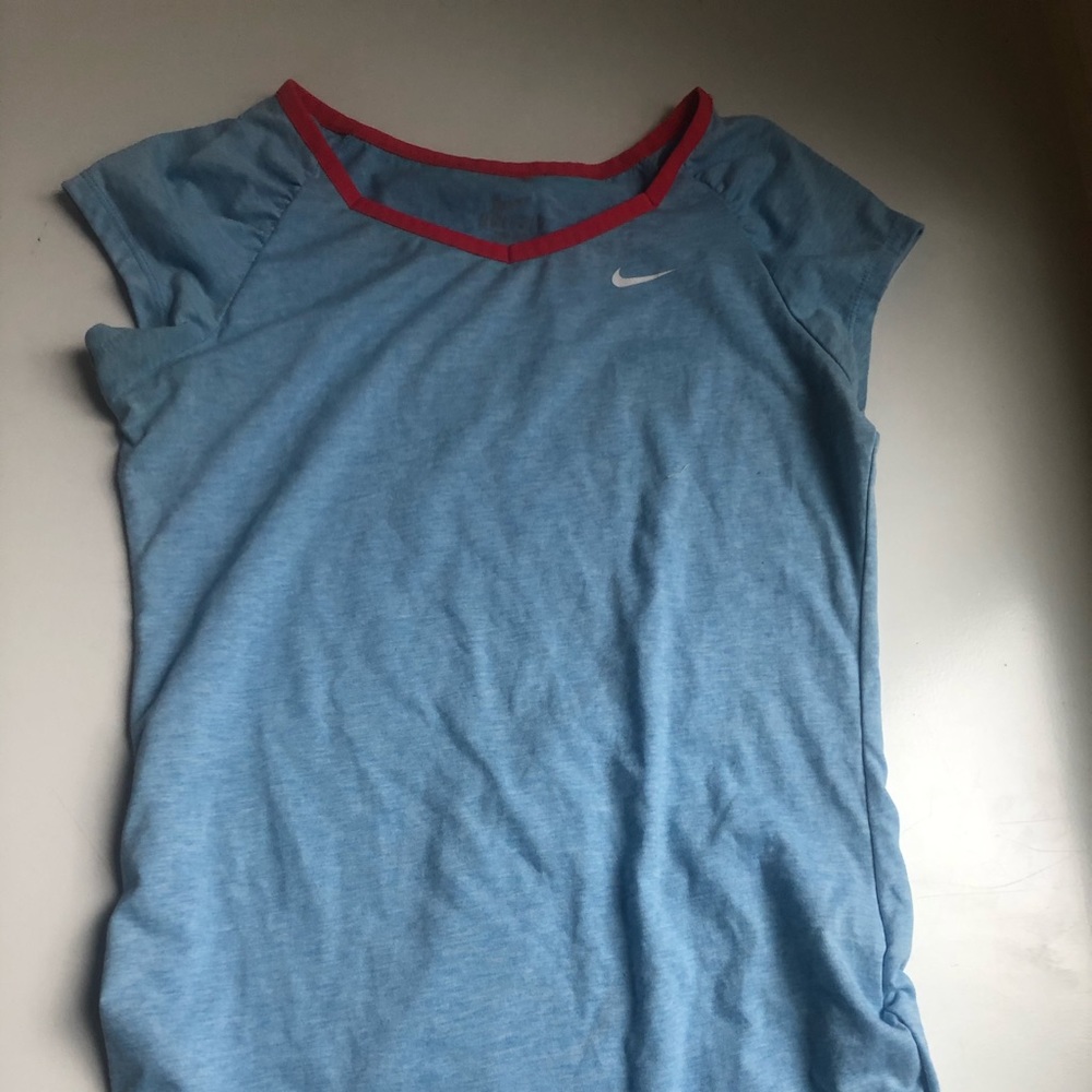 Girls Nike T-shirt size large
